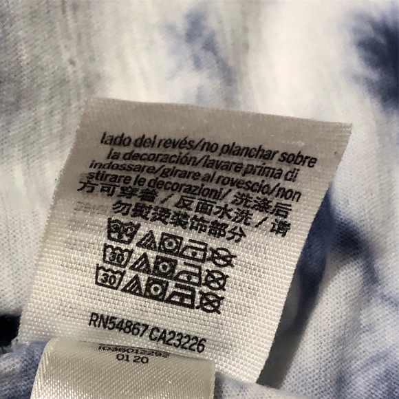 VS PINK Tie Dyed Tee - Picture 7 of 9